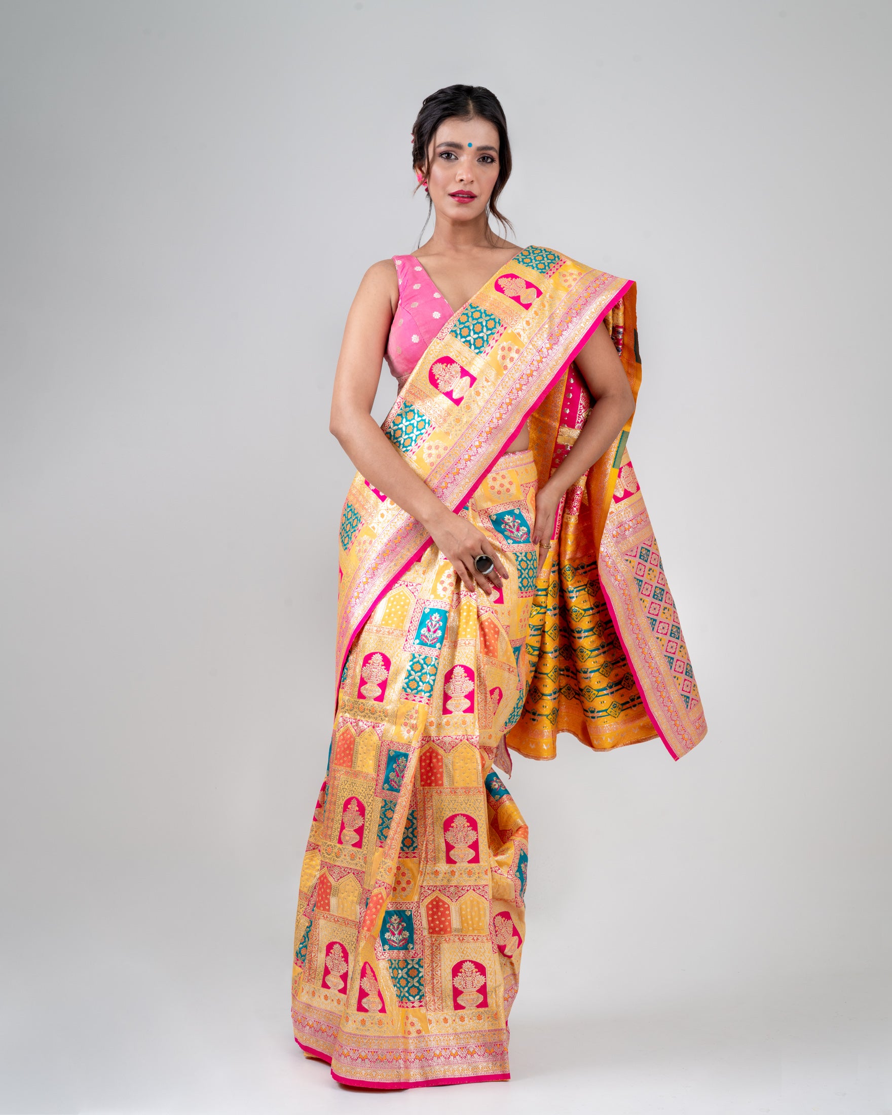 Sunlit Gold Banarasi Silk Saree with Heritage Woven Pallu and Matching Blouse Piece