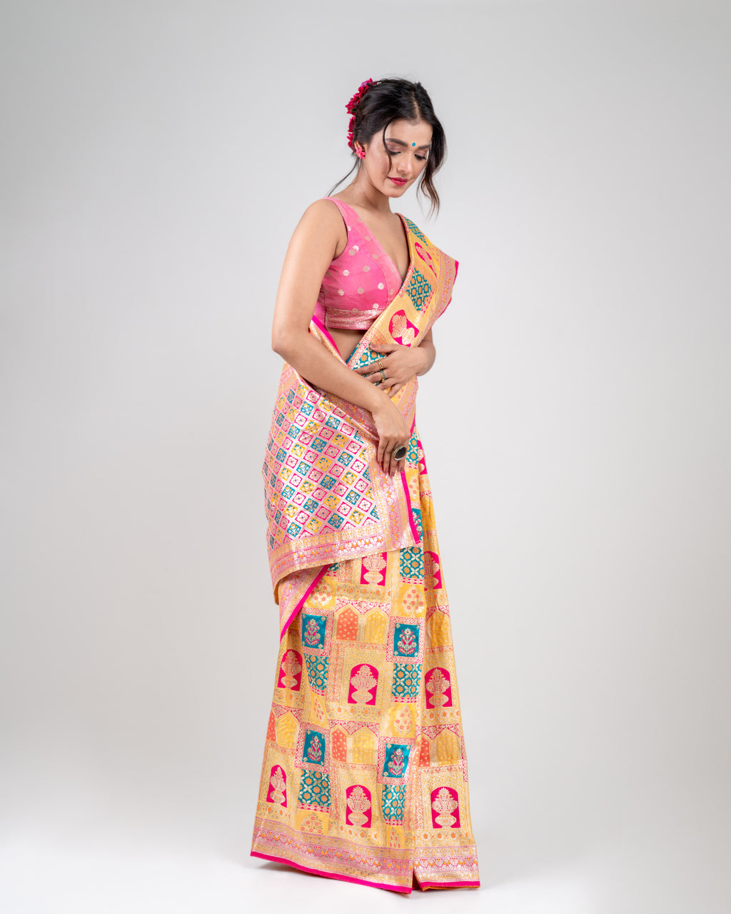 Sunlit Gold Banarasi Silk Saree with Heritage Woven Pallu and Matching Blouse Piece