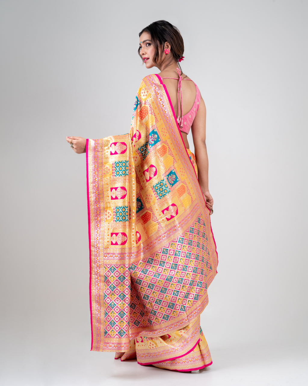 Sunlit Gold Banarasi Silk Saree with Heritage Woven Pallu and Matching Blouse Piece