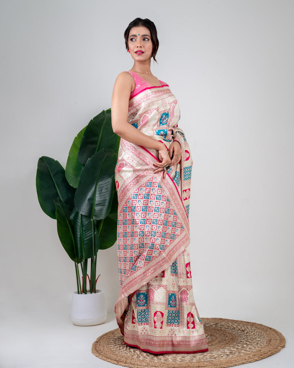 Ivory Pink Banarasi Silk Saree with Heritage Woven Pallu and Matching Blouse Piece